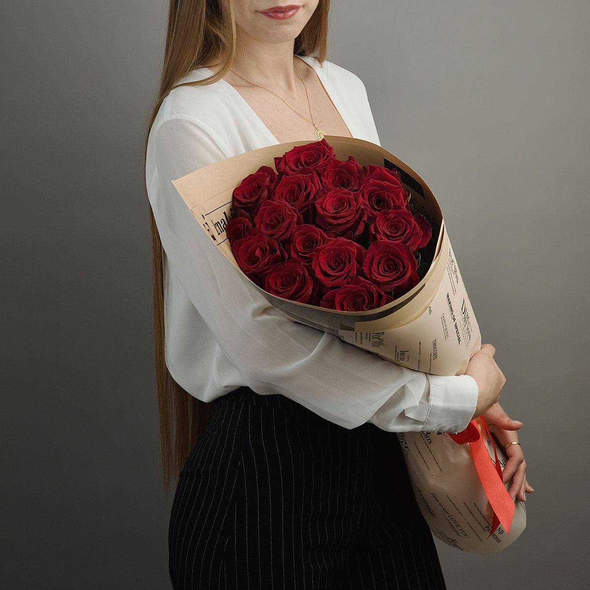 15 красных роз 40 см