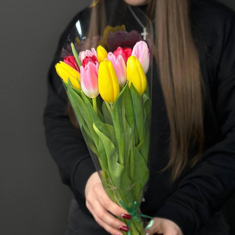 Букет 11 тюльпанов