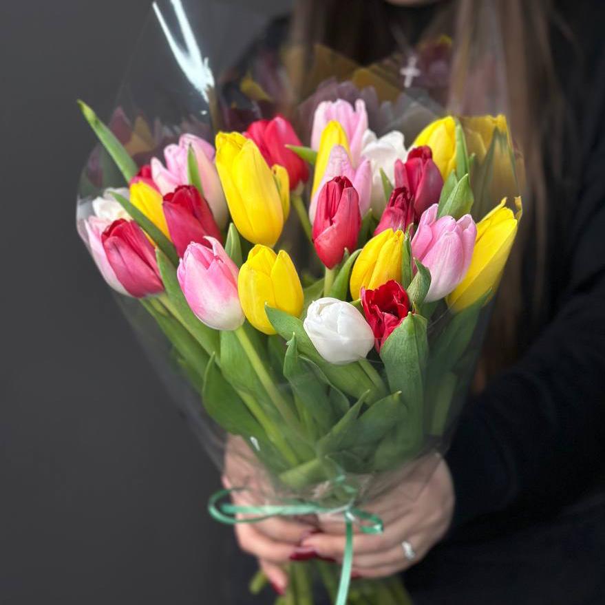 Букет 25 тюльпанов