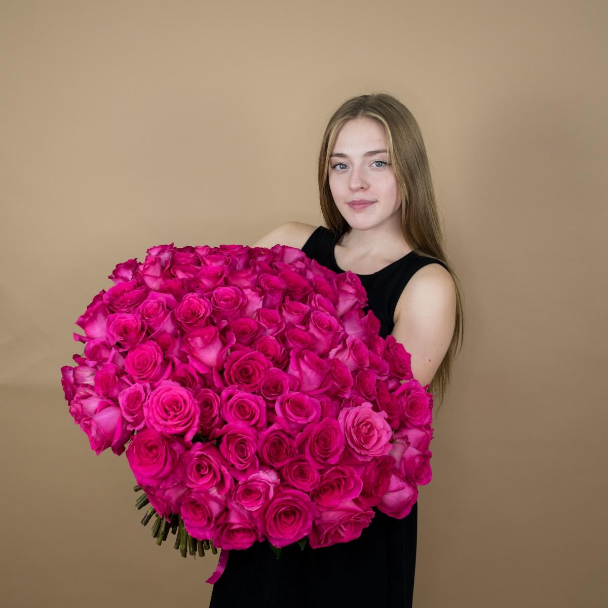 Букет из розовых роз 75 шт. (40 см)