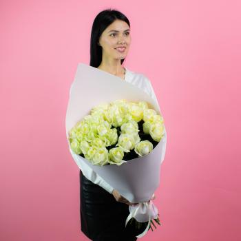 Розы Россия белые 35 шт. 60 см
