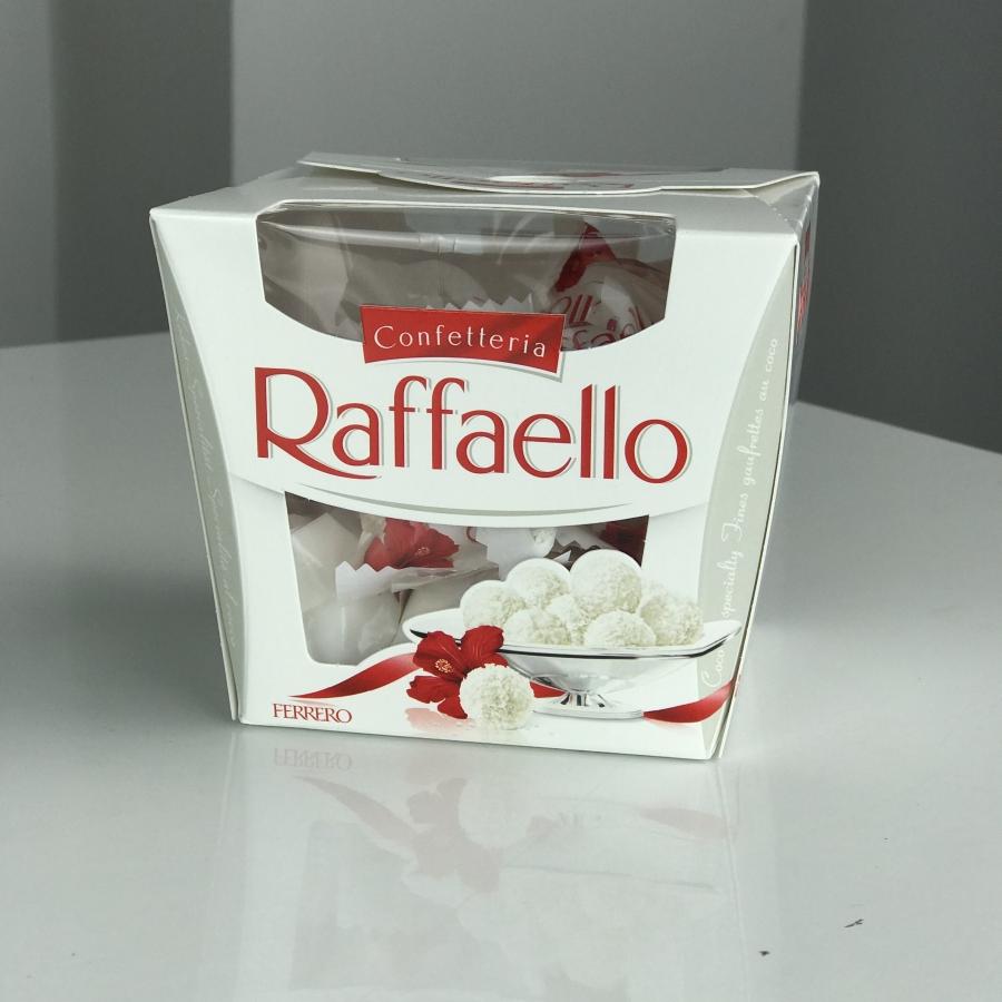 Рафаэлло 150 купить. Рафаэлло конфеты. Коробка Рафаэлло. Raffaello коробка. Коробка конфет Рафаэлло.