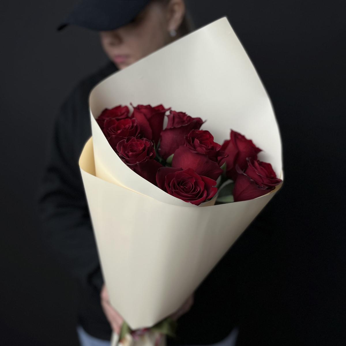 9 красных роз 40 см