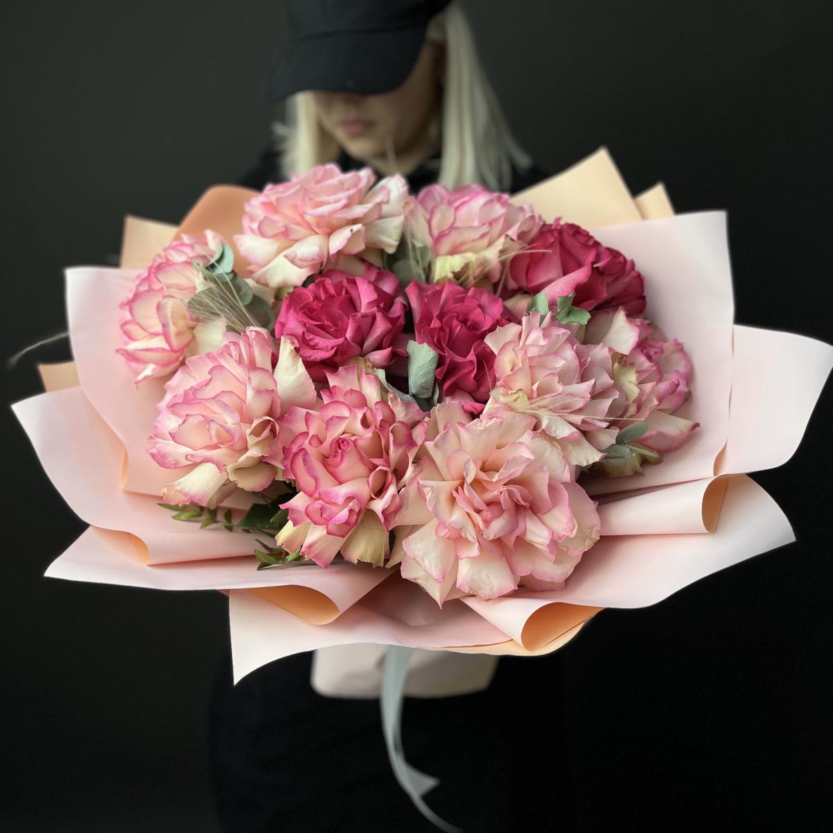 Букет из розовых французских роз