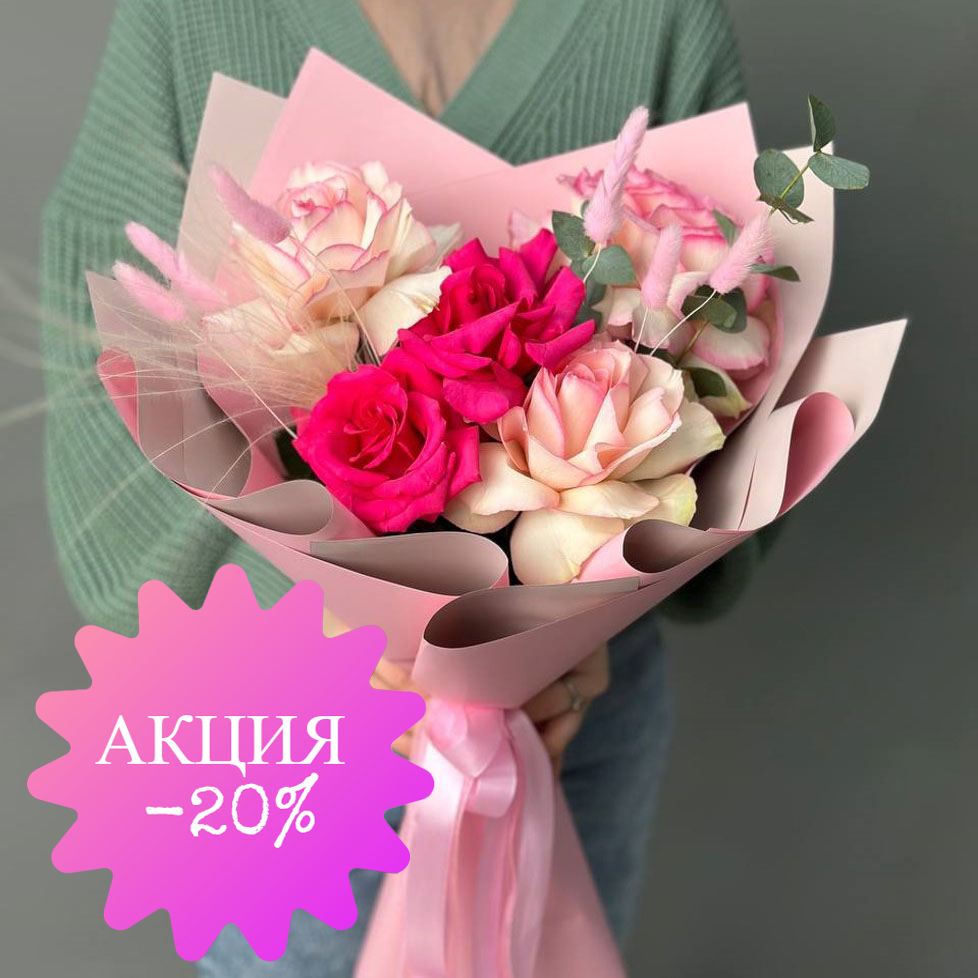 5 французских розовых роз с сухоцветами