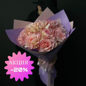 9 французских розовых роз