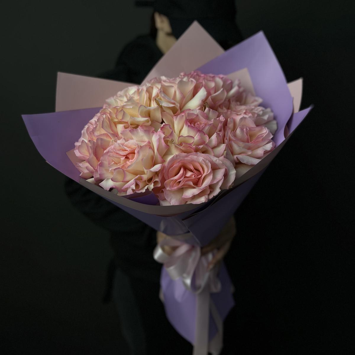 Букет из 9 французских розовых роз