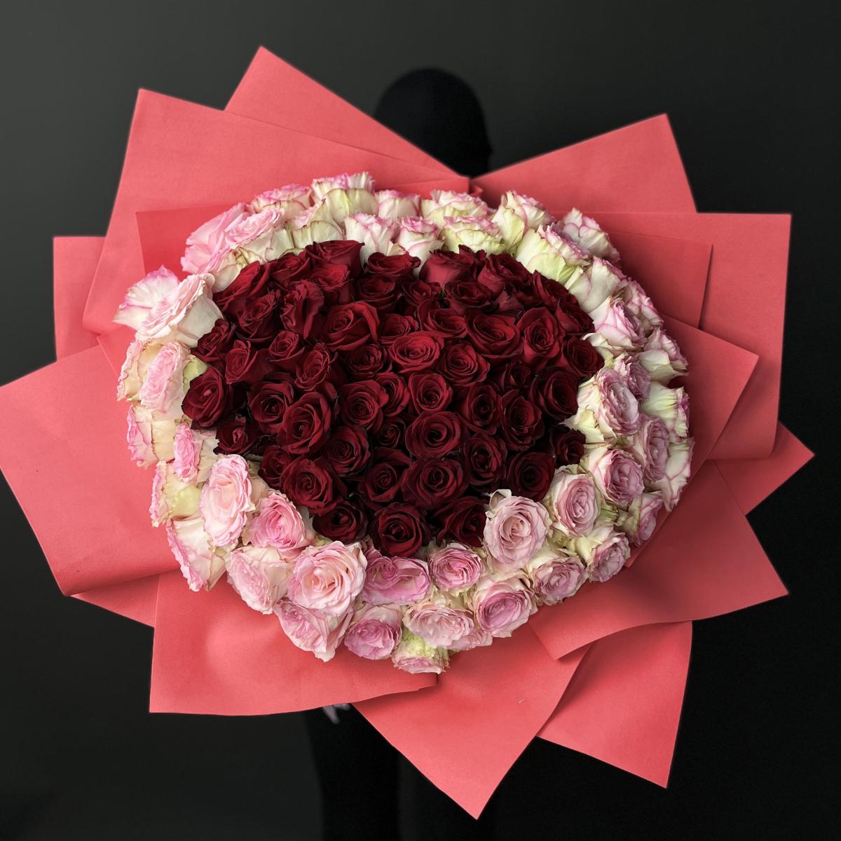 101 красно-розовая роза сердце