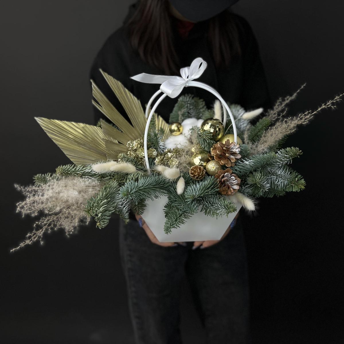 Сумочка с нобилисом и сухоцветами