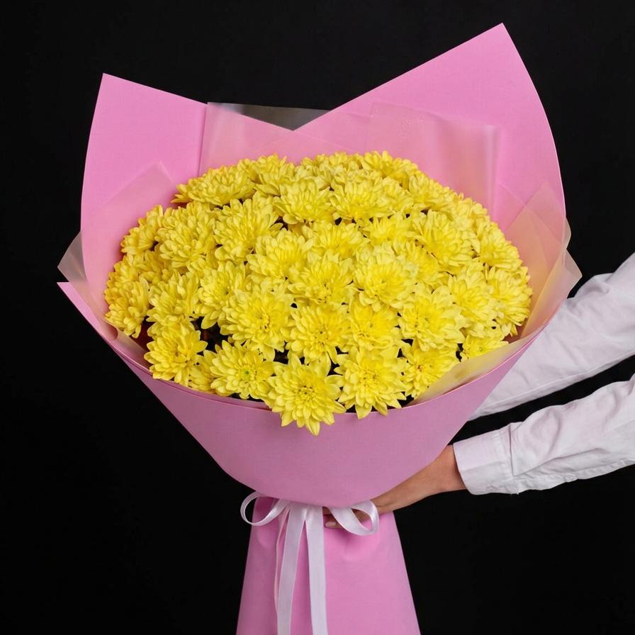 25 хризантем в розовой упаковке