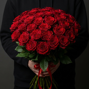33 красные розы под ленту