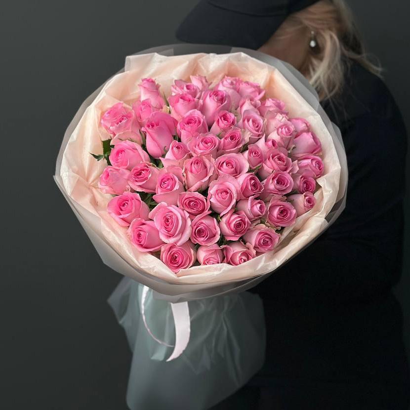 51 розовая роза