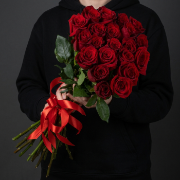 21 красная роза 80 см